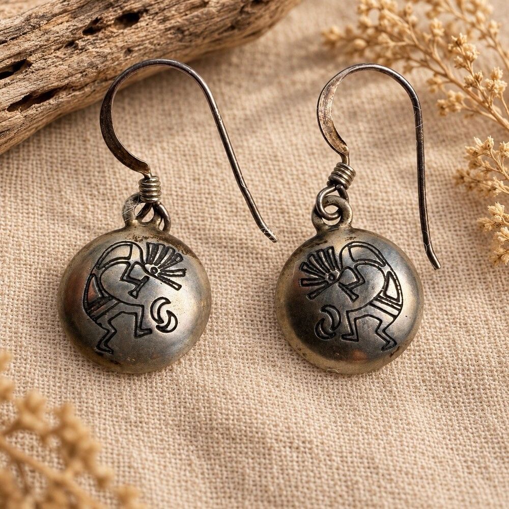 Vintage Kokopelli Earrings Southwestern Silver Tone Round Dangle Drops
